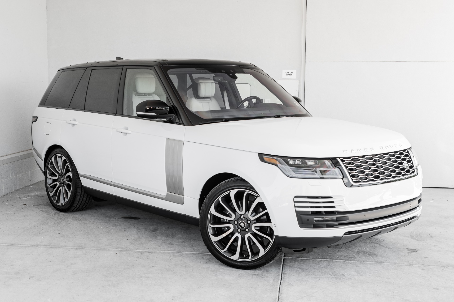 2022 Land Rover Range Rover Westminster Stock P463479 for sale near Ashburn, VA VA Land