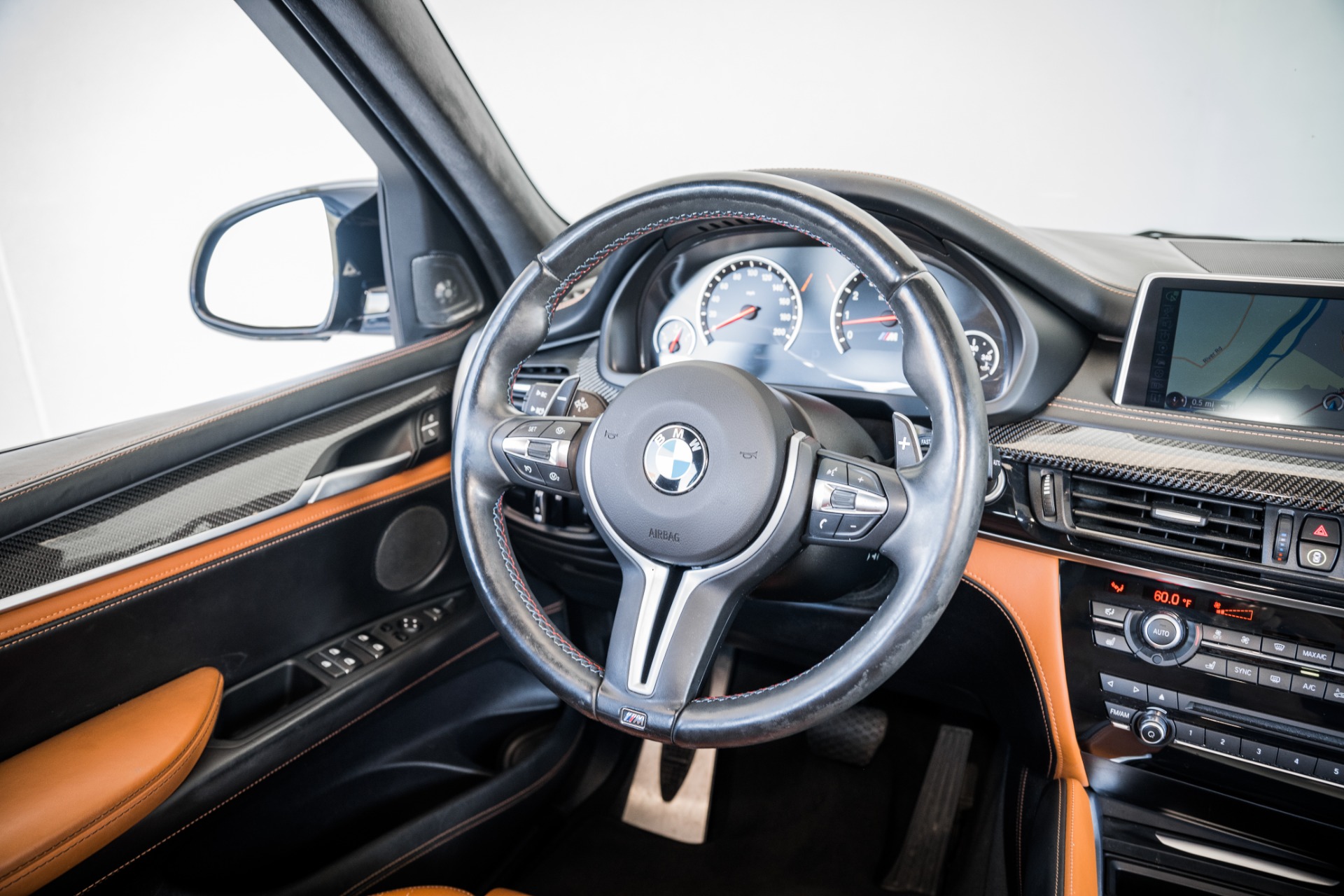 Used-2015-BMW-X5-M-Base