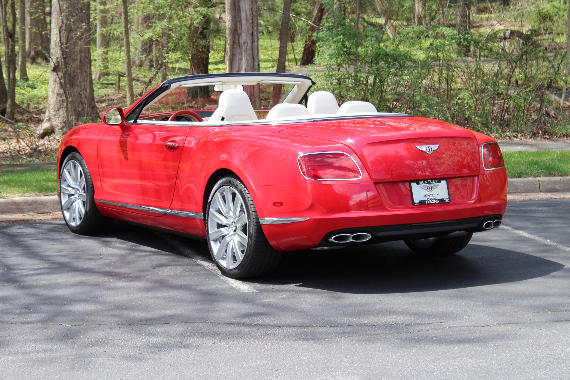 Continental gt v8 Convertible фиолетовая