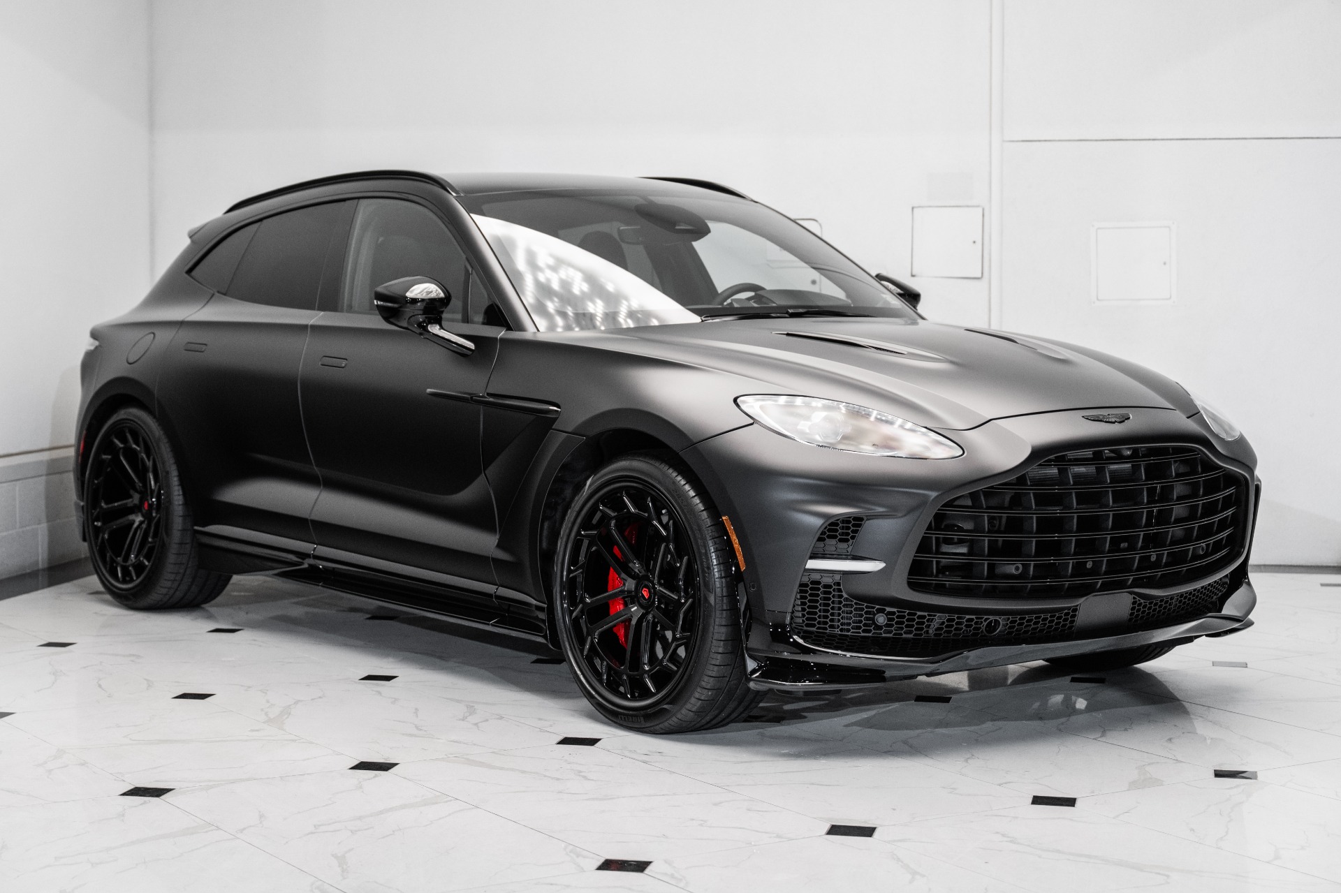 New 2025 Aston Martin DBX 707 For Sale | Aston Martin Washington