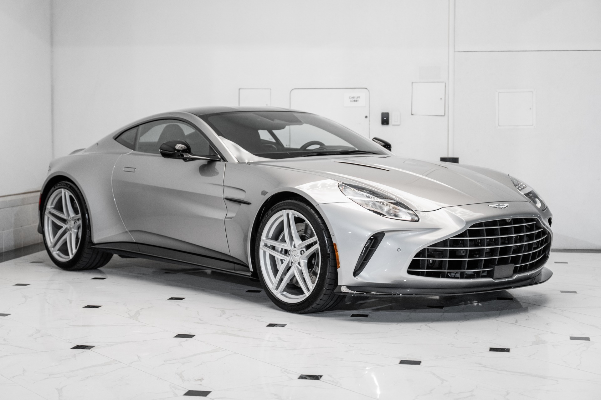 New 2025 Aston Martin Vantage For Sale ($1,195) | Aston Martin
