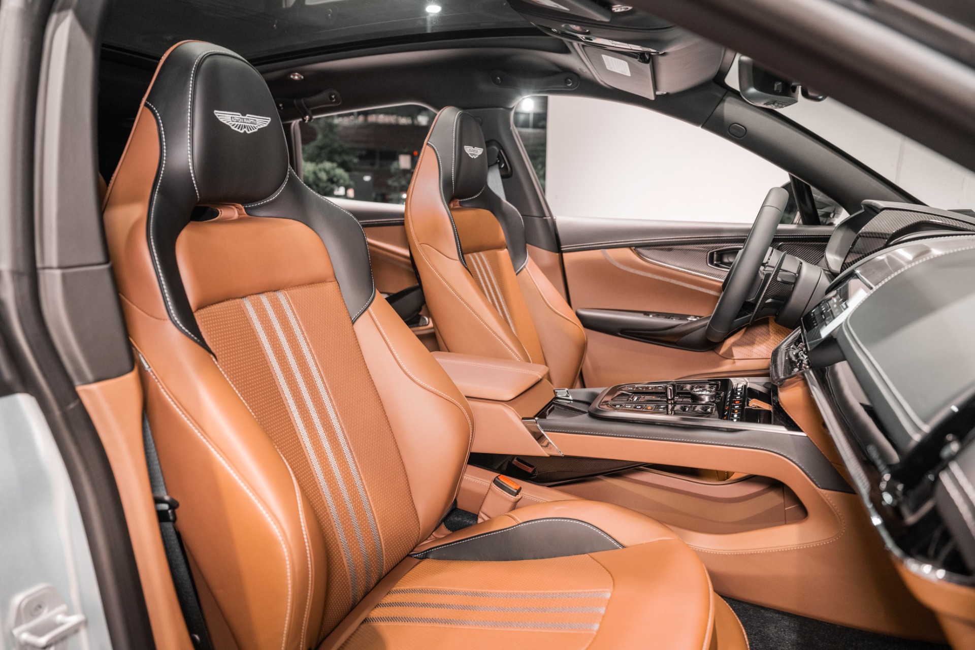 New 2026 Aston Martin DBX 707 For Sale | Aston Martin Washington