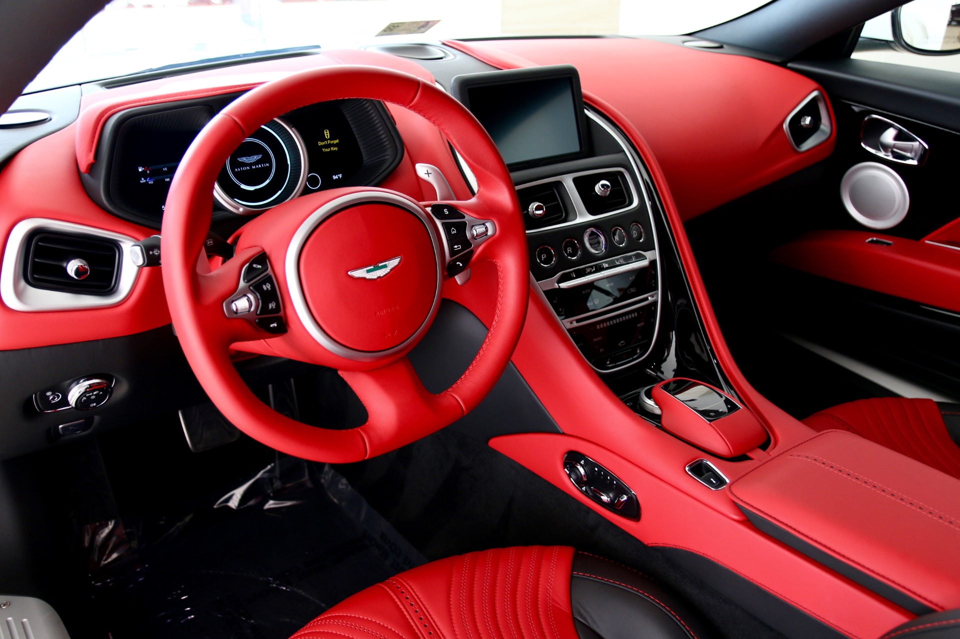 2017 Aston Martin Db11 Stock P216690a For Sale Near Vienna