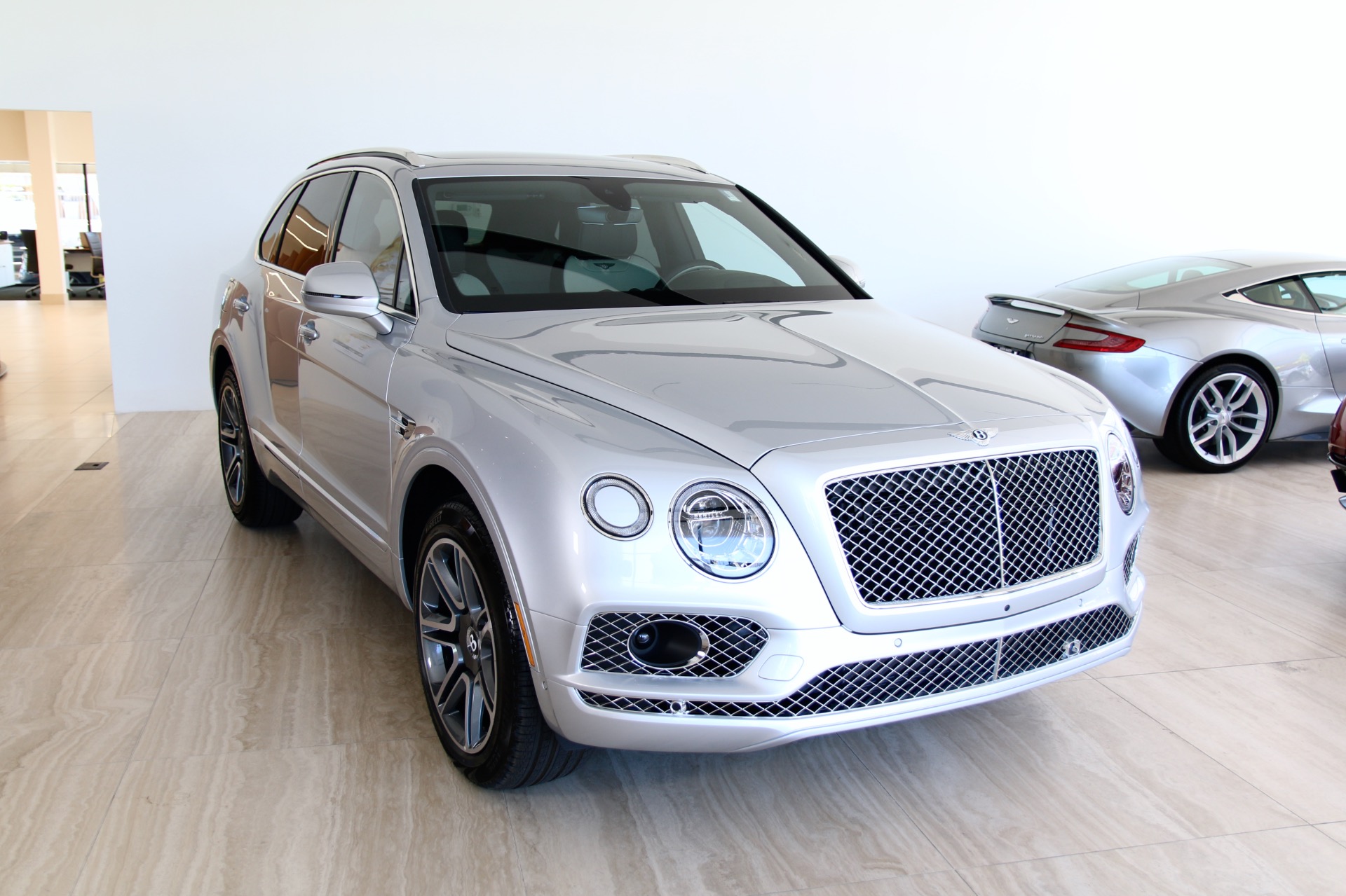 2018 Bentley Bentayga W12 Activity Stock 8n017999 For