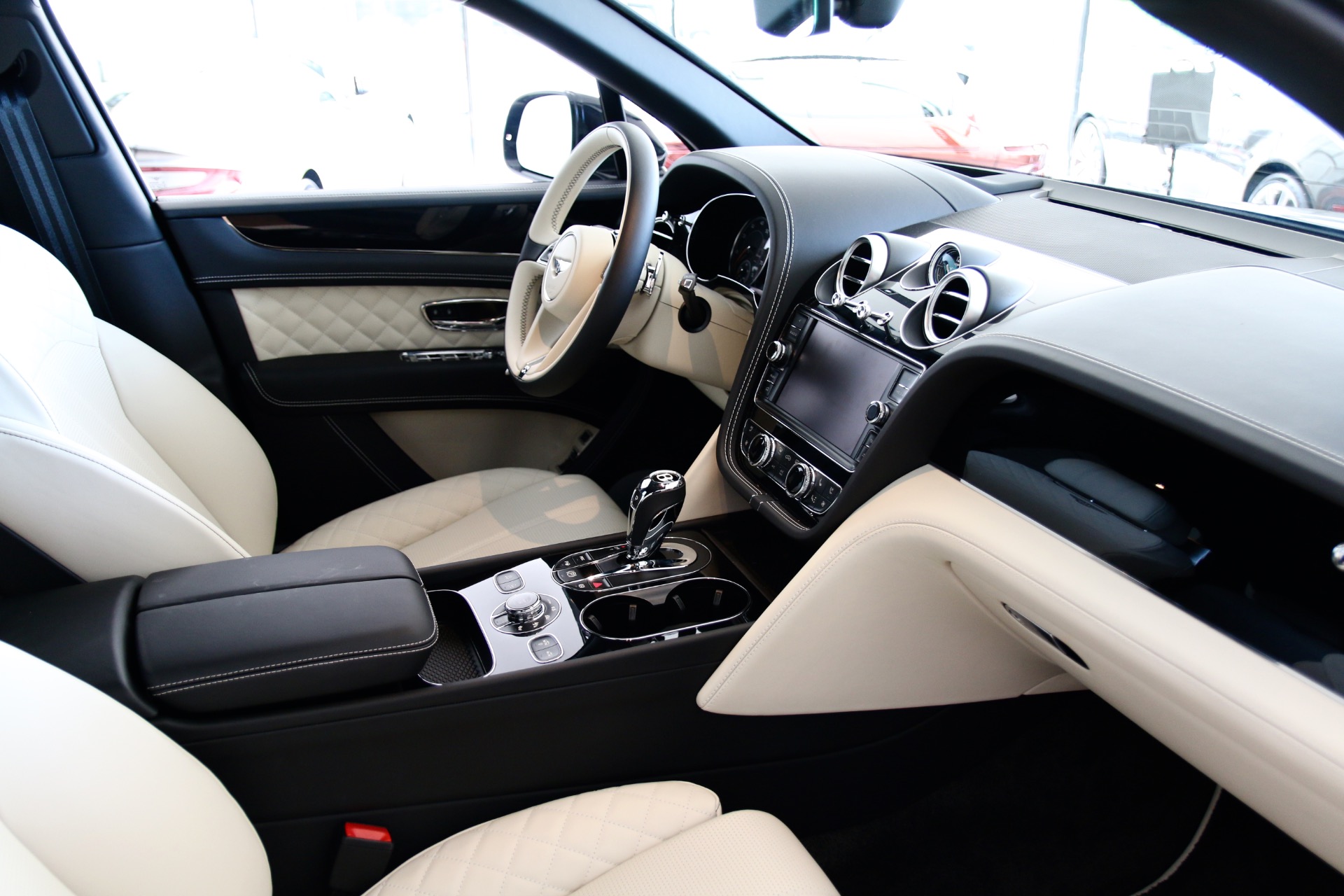 2018 Bentley Bentayga W12 Signature Stock 8n017200 For
