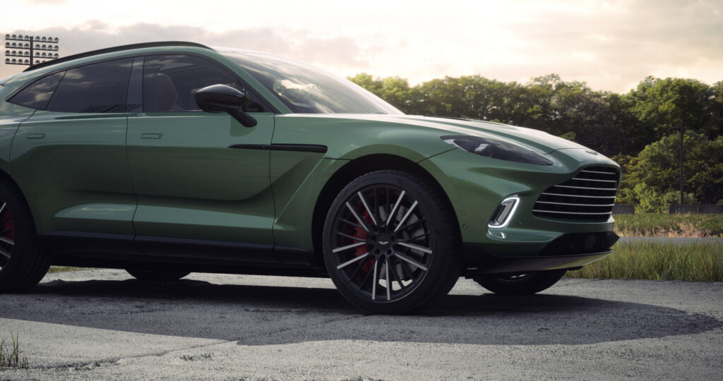 Wheel and Side of Aston Martin DBX
